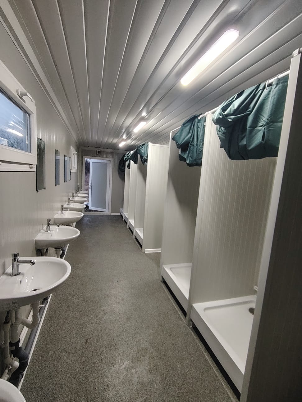 Container cabine dus de la 28 mp