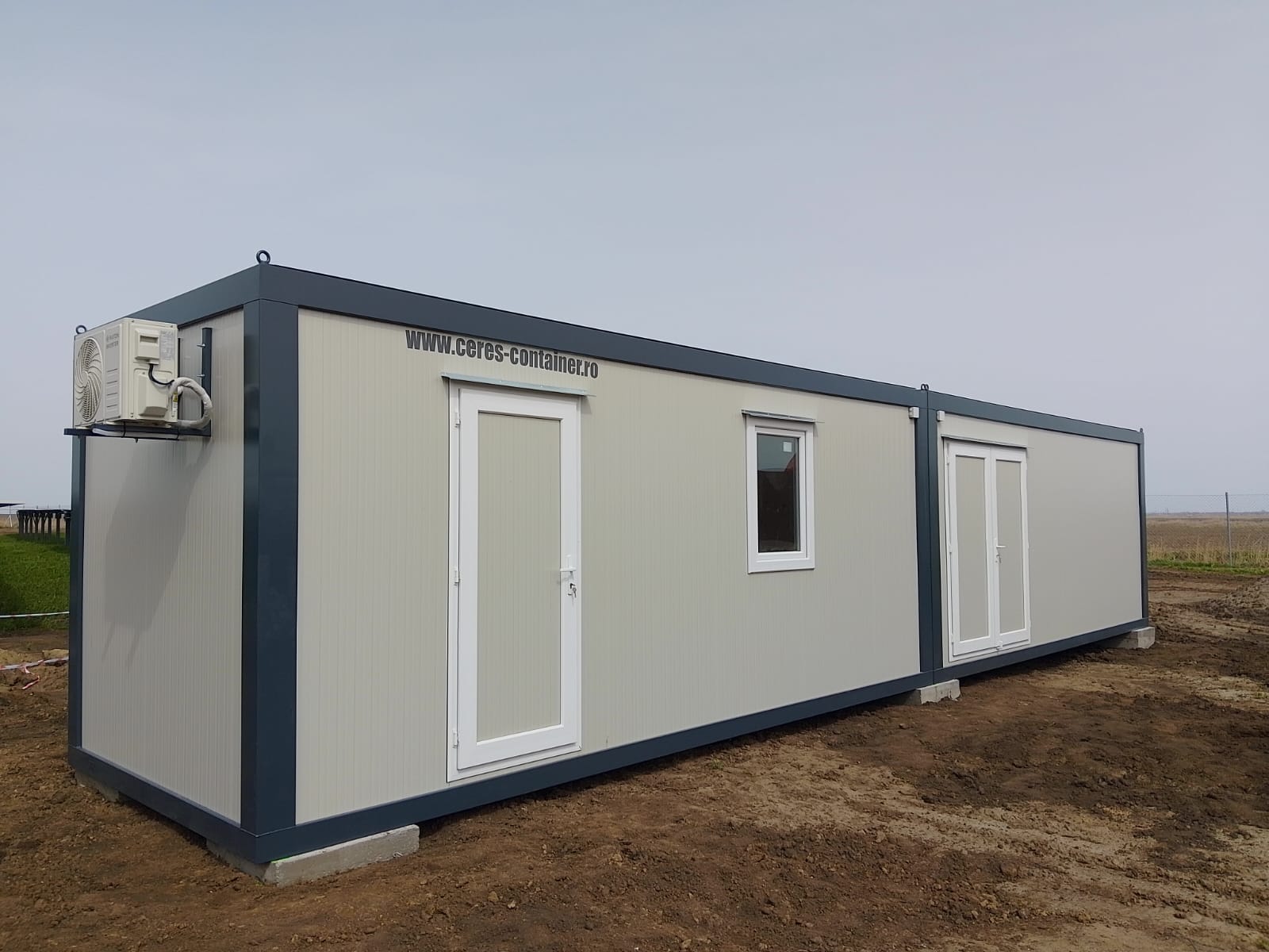 Organizare spatii santier de la 28mp, 6x2,4x2,55